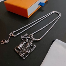 Louis Vuitton Necklaces